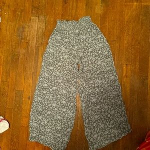Green flowy summer pants green and white elephant pants S